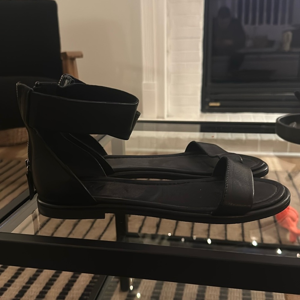 Women’s Frye Sandals - Black Great Condition